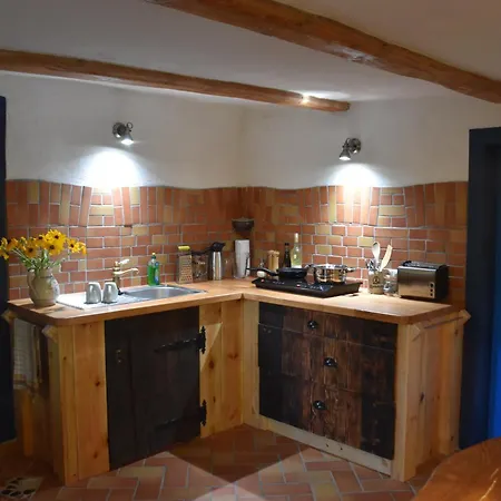 Alte Stellmacherei * Nieder-Neundorf