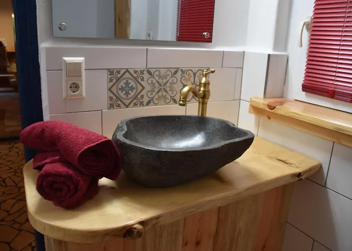 Alte Stellmacherei * Nieder-Neundorf